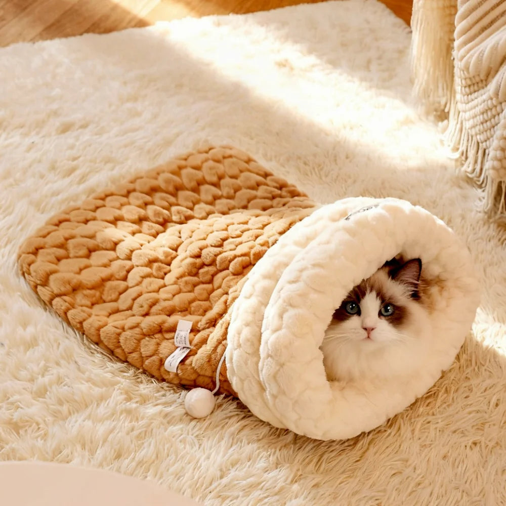 Enclosed cat bed